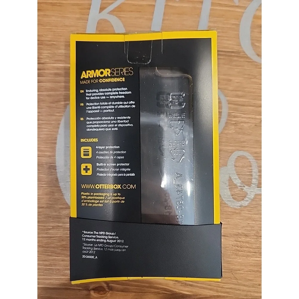 NEW Iphone 5 Otterbox‎ Armor Series Black W/ Green
